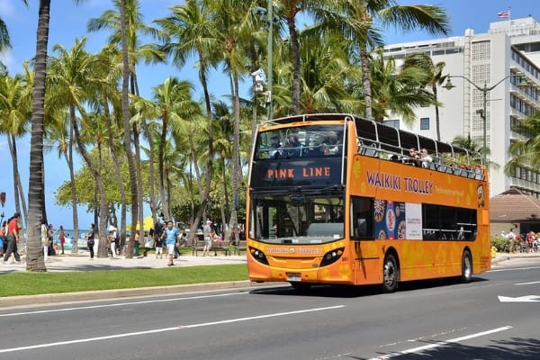 waikiki-trolley