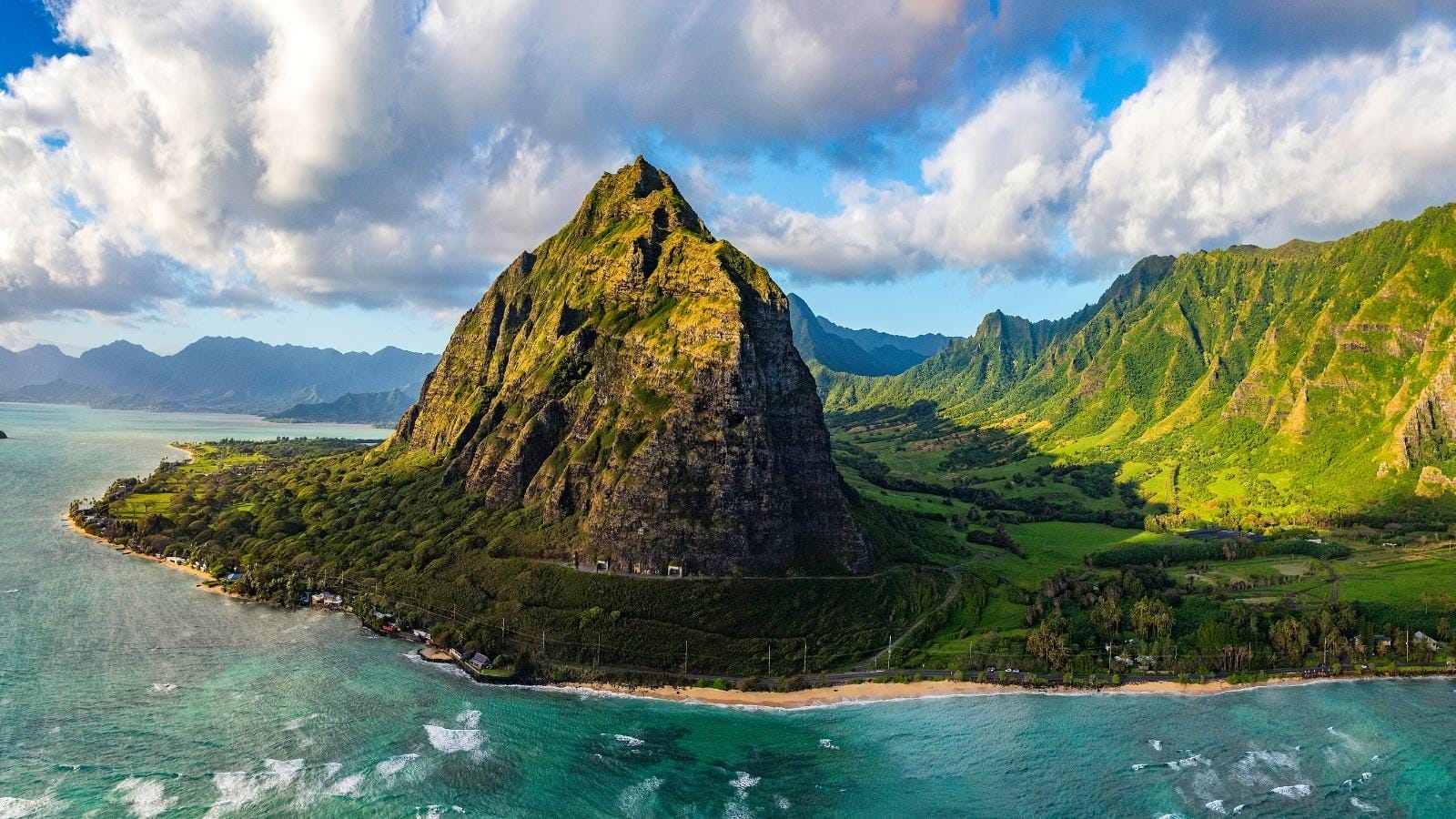 Jurassic-Valley-Oahu