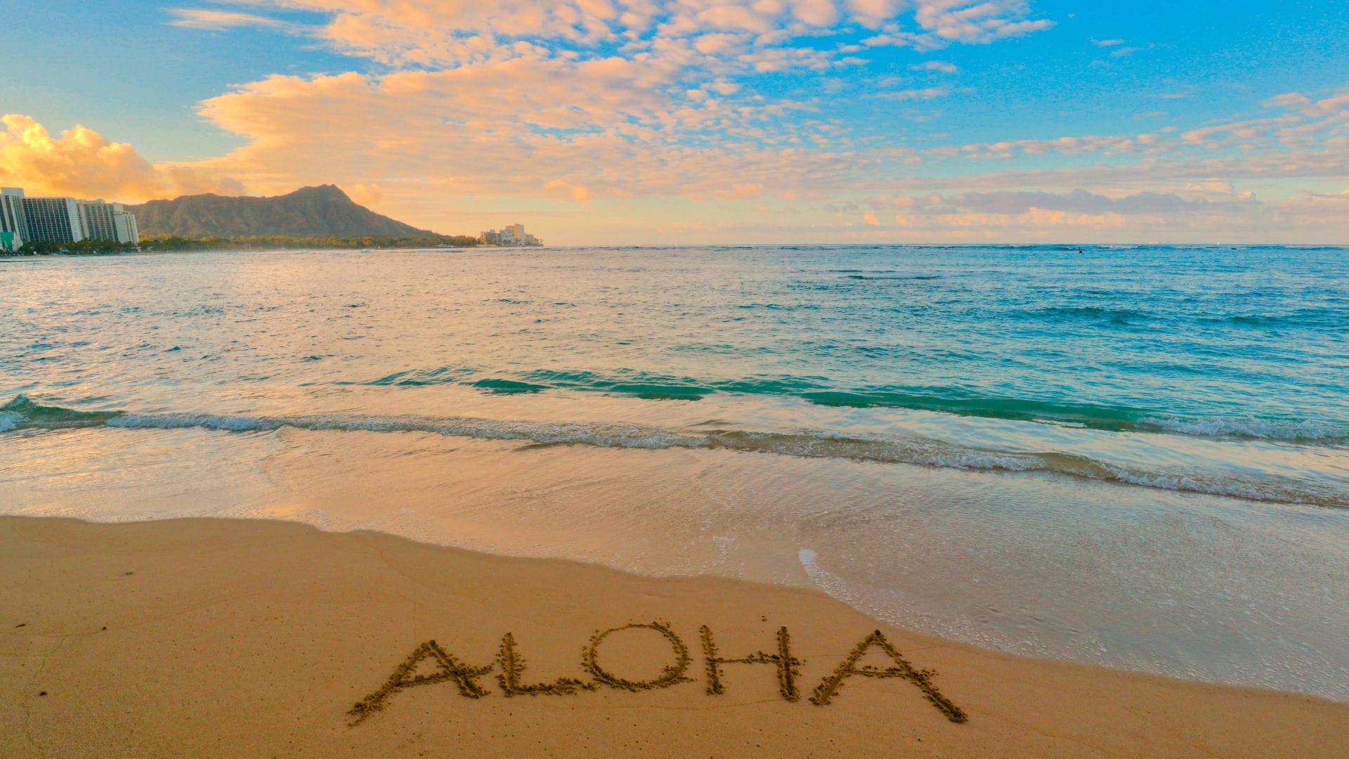 best beaches in Oahu