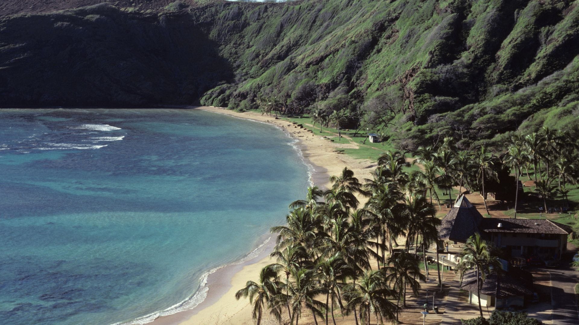 best beaches in Oahu