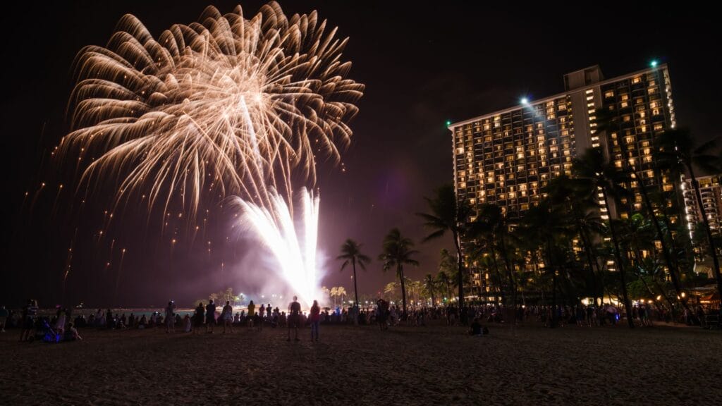 Waikiki Firework Viewing Guide Real Hawaii Tours