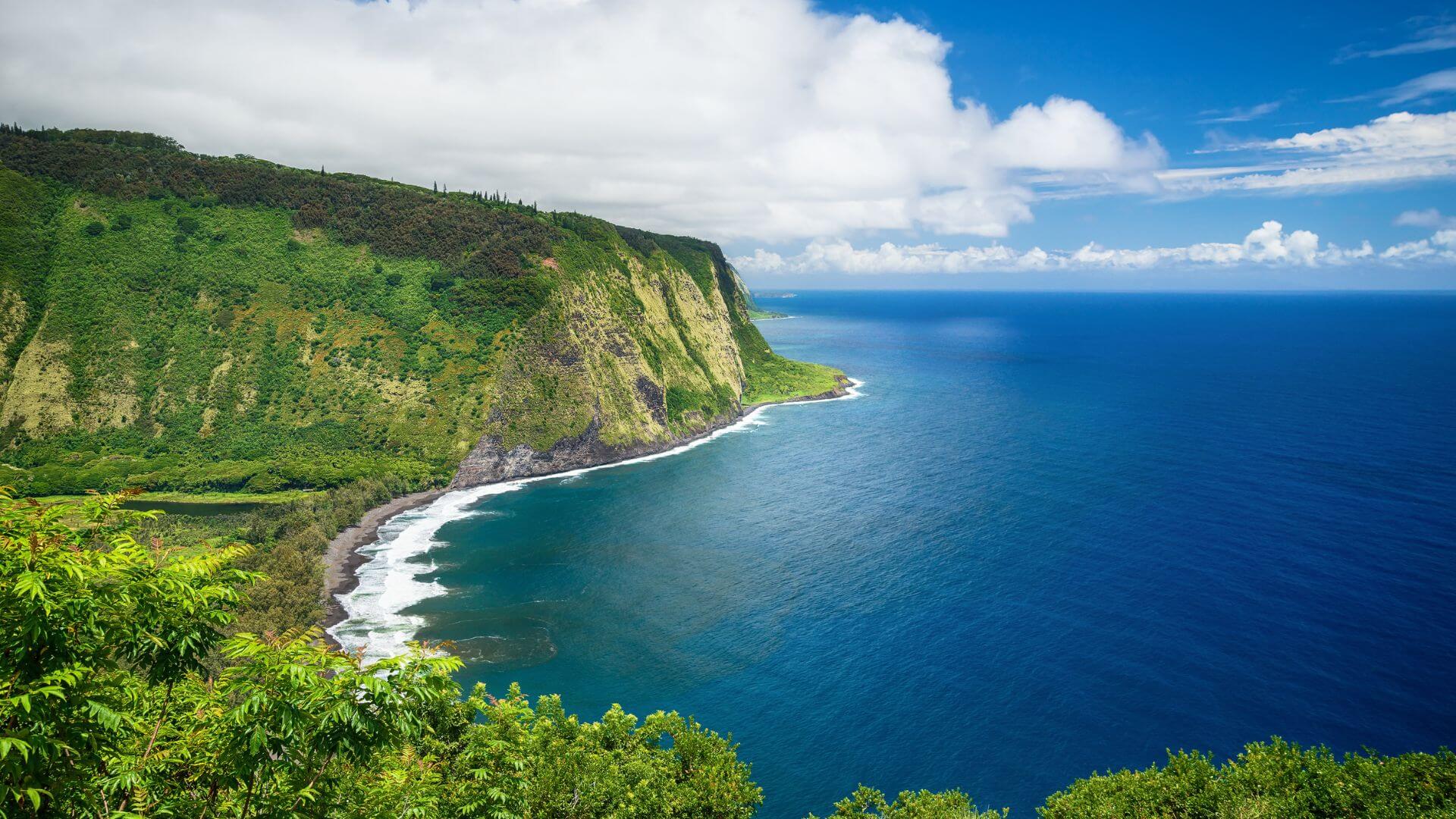 Forced to wrong size: 1080x608, natural is 1920x1080! big-island-hawaii-travel-guide